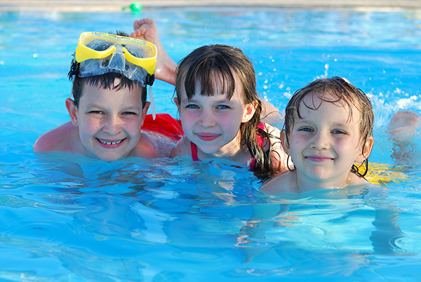 kids_in_pool_header.png